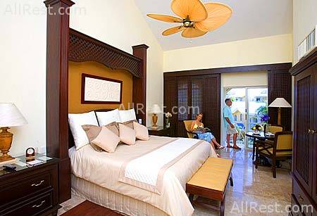 Royal Hideaway Playacar 10